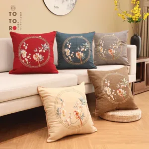 Gối Tân Cổ Điển Thêu Cành Hoa