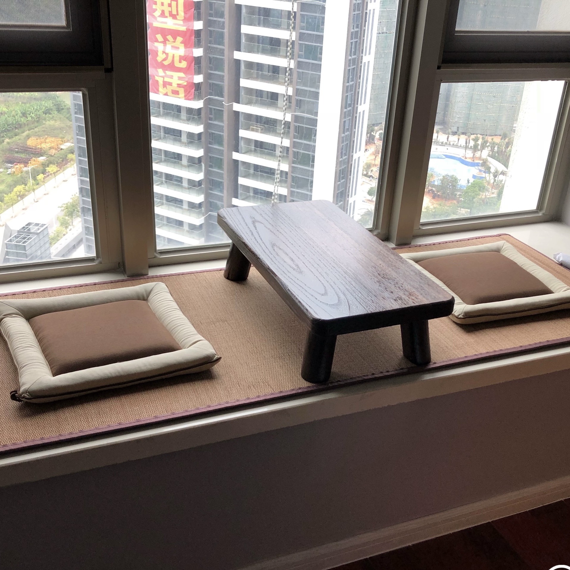 Nệm ngồi bệt vuông trang trí phòng khách