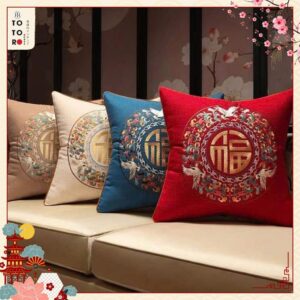 Gối Tân Cổ Điển, Thêu Họa Tiết Sếu